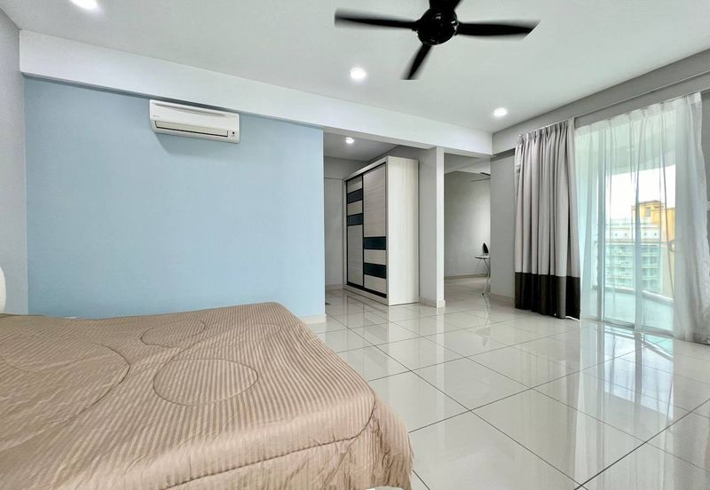 Summerton Condominium