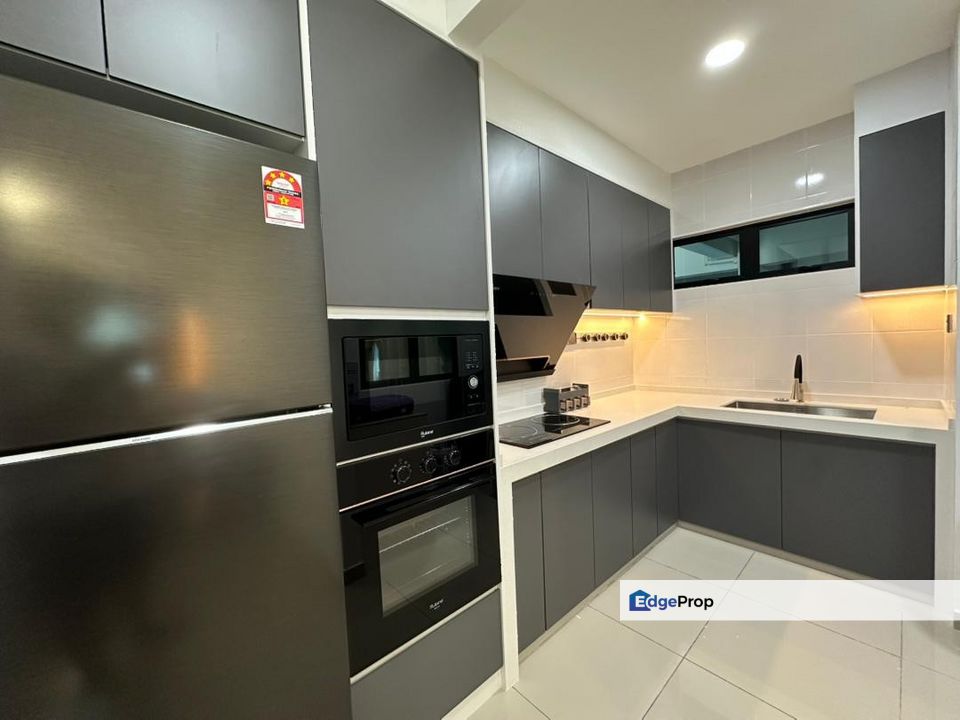 TreeO Condo Sungai Ara Fully Furnished & Renovated Move in conditions, Penang, Bayan Lepas