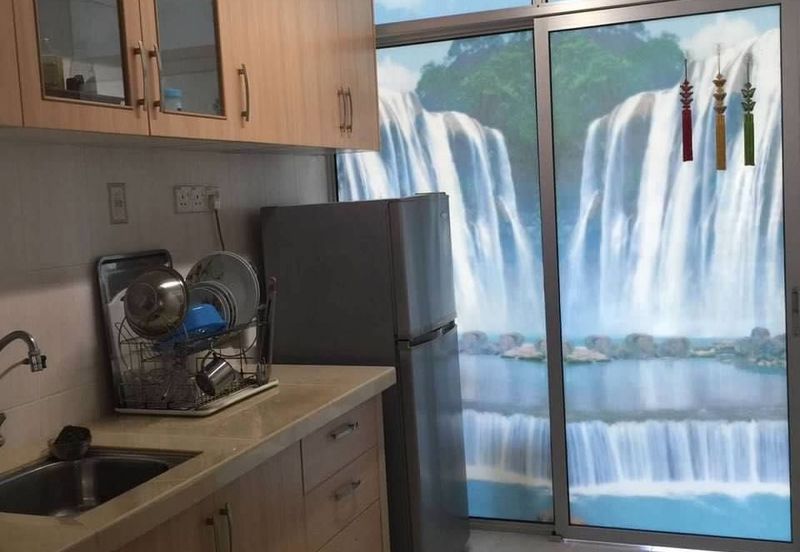 University Place (Plaza Ivory)