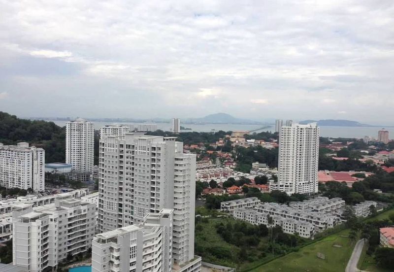 University Place (Plaza Ivory)