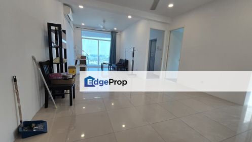 The Oasis Gelugor Renovated & Furnished Block C Middle Floor, Penang, Gelugor