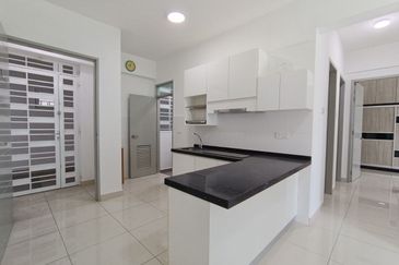 Tropicana Bay Residences