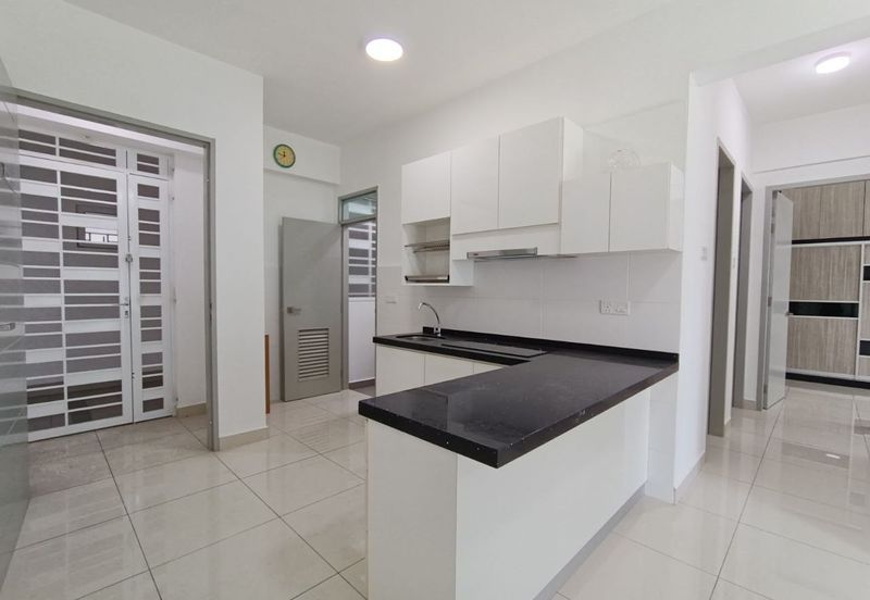 Tropicana Bay Residences