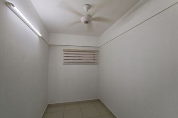 Tropicana Bay Residences