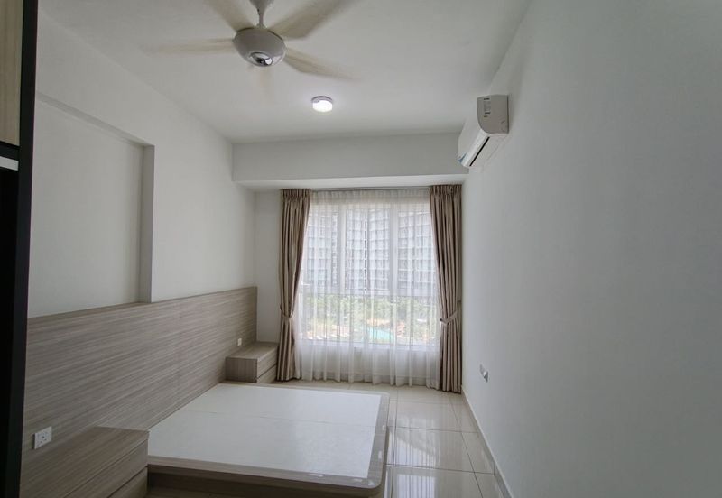 Tropicana Bay Residences