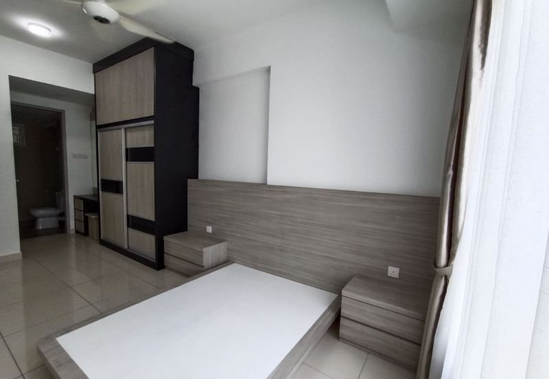 Tropicana Bay Residences