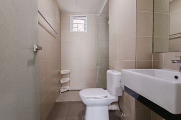 Tropicana Bay Residences