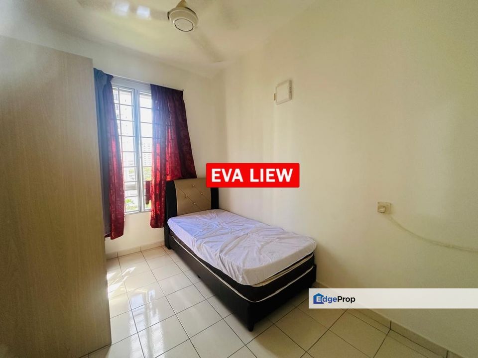 Putra Place Block B3 Bayan Lepas Renovated & Furnished Pool view, Penang, Sungai Nibong