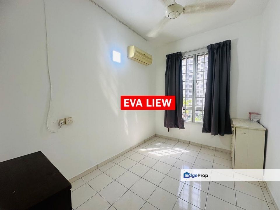 Putra Place Block B3 Bayan Lepas Renovated & Furnished Pool view, Penang, Sungai Nibong