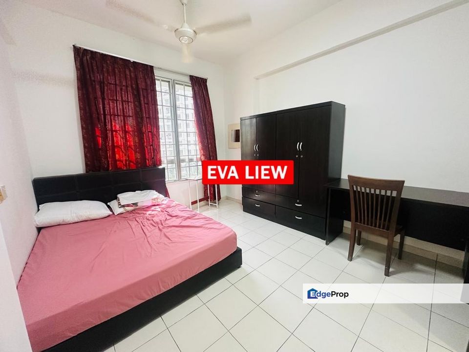 Putra Place Block B3 Bayan Lepas Renovated & Furnished Pool view, Penang, Sungai Nibong