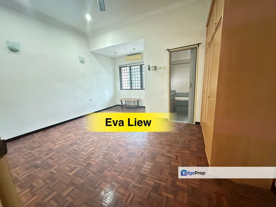 2 Storey Terrace at Cangkat Sungai Ara Non split level Renovated, Penang, Sungai Ara