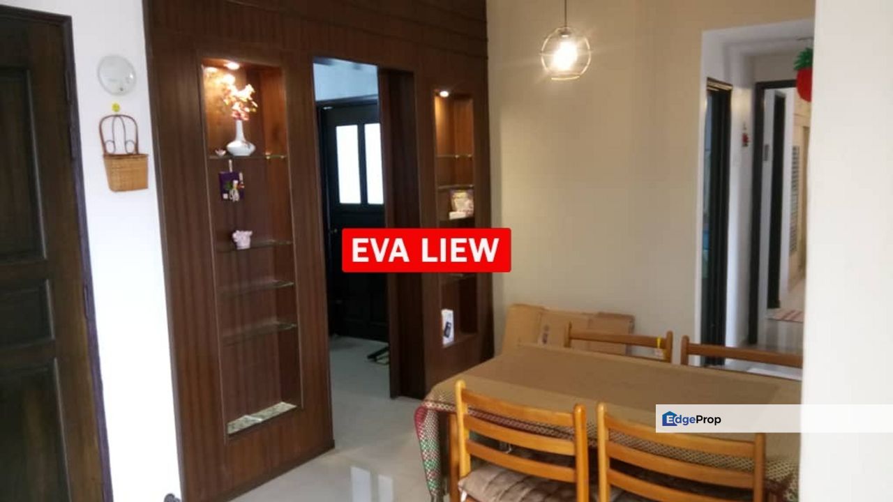 Villa Emas Queensbay Mall area Corner High Floor Seaview Well Conditio, Penang, Sungai Nibong