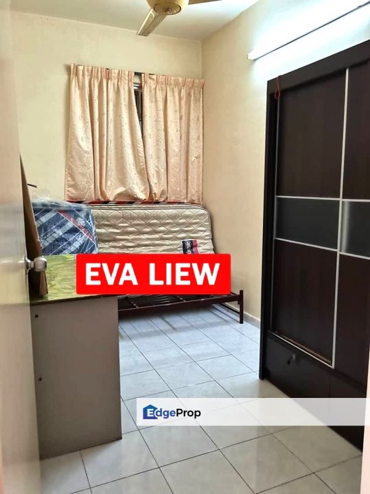 Relau Vista 2 Car Park Fully Renovated Middle Floor Corner unit, Penang, Relau