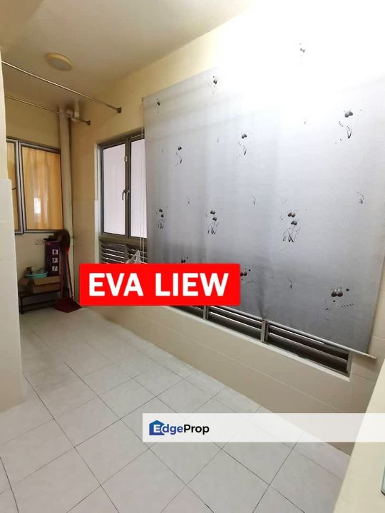 Relau Vista 2 Car Park Fully Renovated Middle Floor Corner unit, Penang, Relau