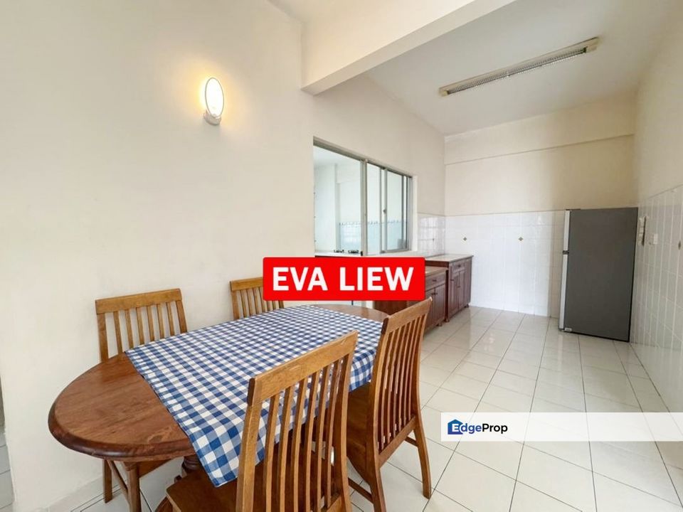 Putra Place Bayan Lepas Well Condition Qb Mall area Poolview, Penang, Sungai Nibong