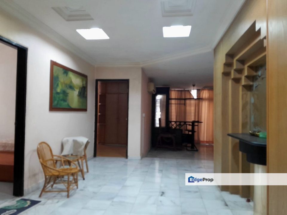 Villamas Condo @ Jalan Logan Georgetown 2500sf Furnished , Penang, Georgetown