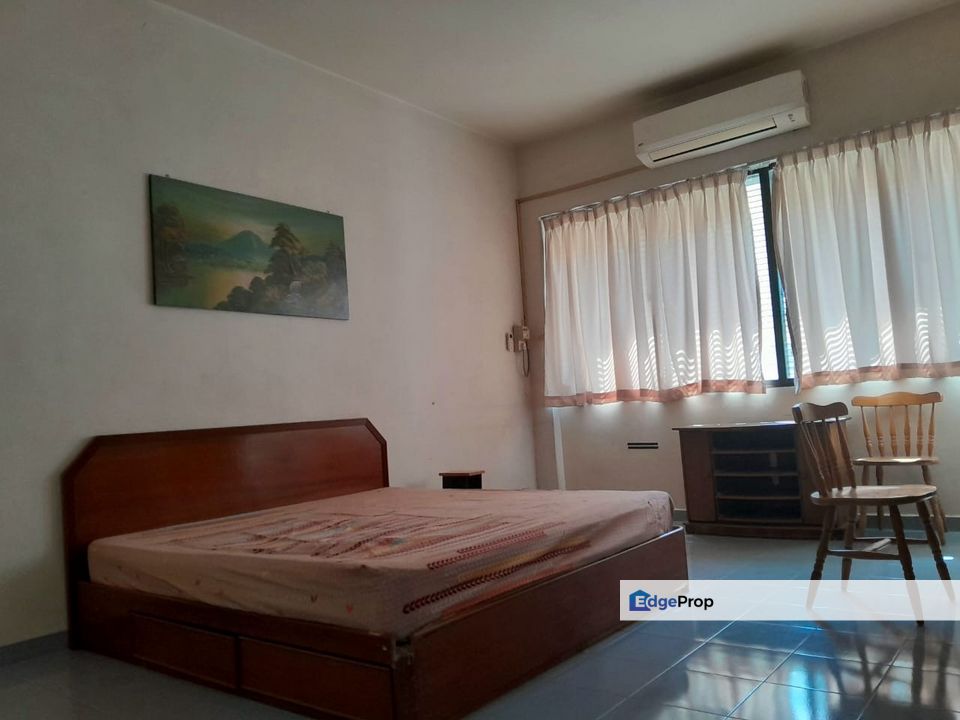 Villamas Condo @ Jalan Logan Georgetown 2500sf Furnished , Penang, Georgetown