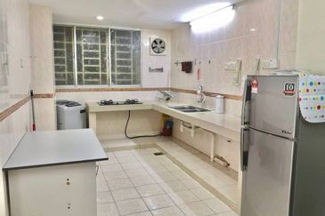 Pangsapuri Jati Selatan