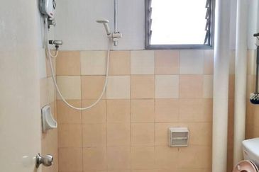 Pangsapuri Jati Selatan