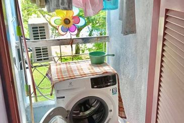 Tasik Heights Apartment