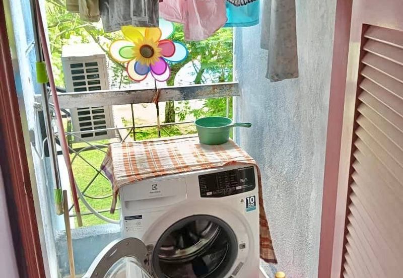 Tasik Heights Apartment