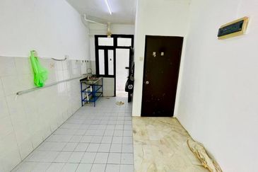 Kiambang Apartment, Taman Putra Perdana