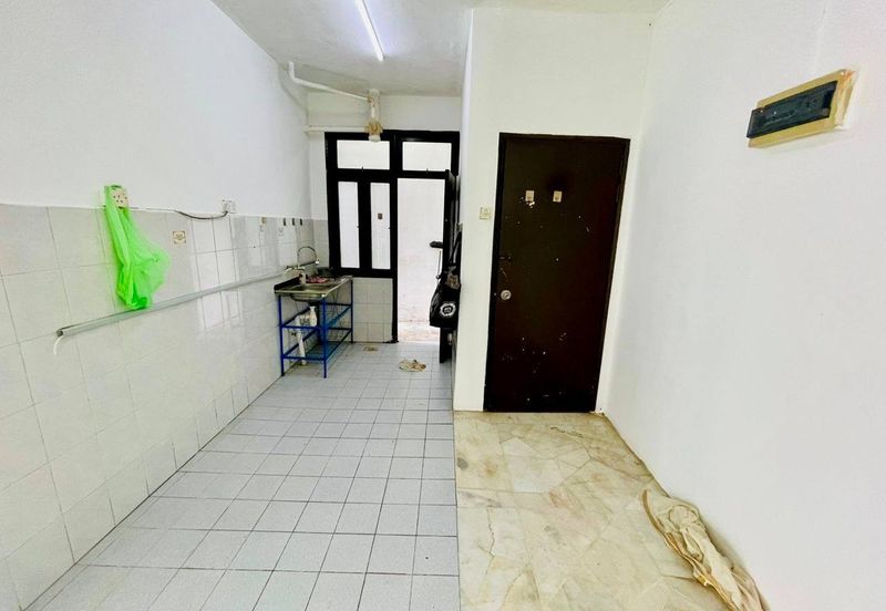 Kiambang Apartment, Taman Putra Perdana