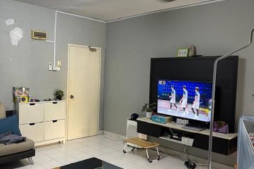 Apartment Teratai, Taman Sutera