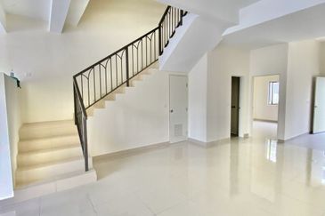 Monet Springtime @ Sunsuria City