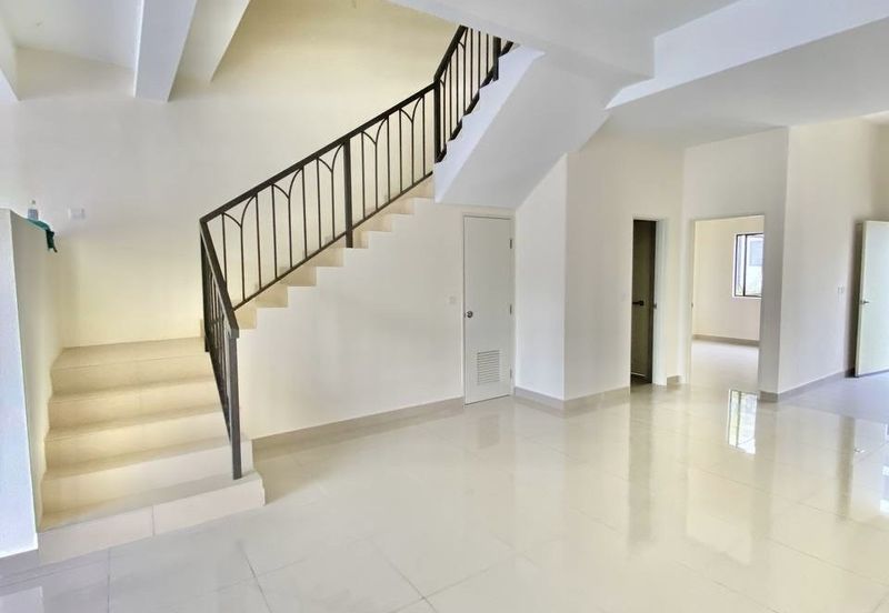 Monet Springtime @ Sunsuria City