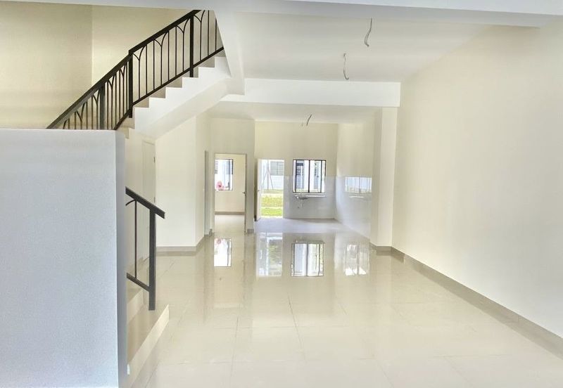 Monet Springtime @ Sunsuria City