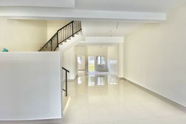 Monet Springtime @ Sunsuria City