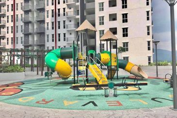 Ascotte Boulevard Condominium