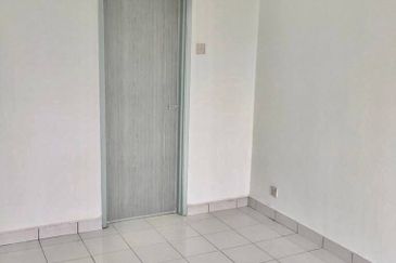 Tasik Heights Apartment