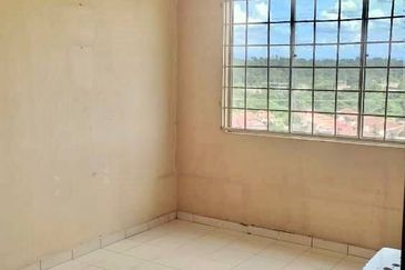 Vista Pinggiran, Taman Pinggiran Putra