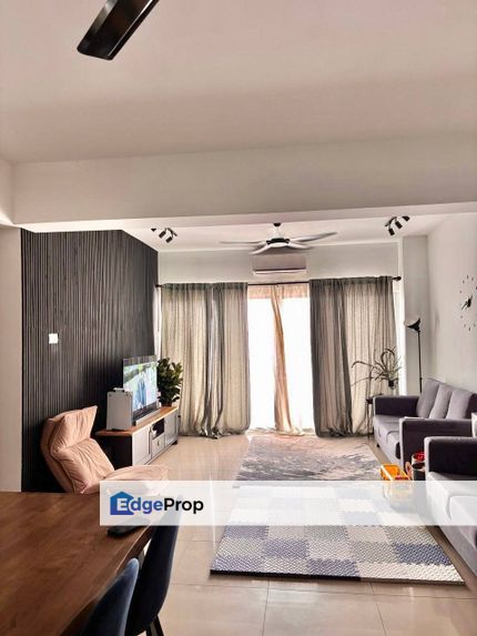 CORNER UNIT Ampang Putra Residency Taman Putra Sulaiman Ampang Selangor FOR SALE, Selangor, Ampang