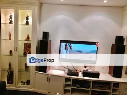 2 CAR PARKS Putra Indah Condo, Seri Kembangan FOR SALE, Selangor, Seri Kembangan