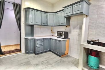 Tasik Heights Apartment