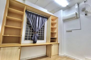 Tasik Heights Apartment