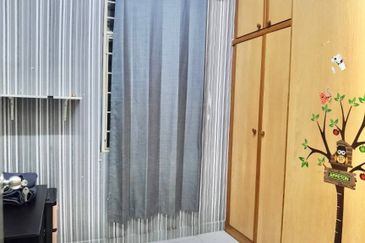 Tasik Heights Apartment