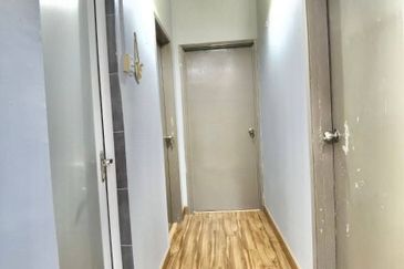 Tasik Heights Apartment