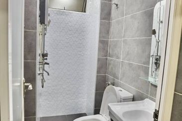 Tasik Heights Apartment