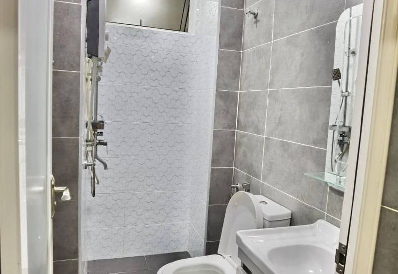 Tasik Heights Apartment