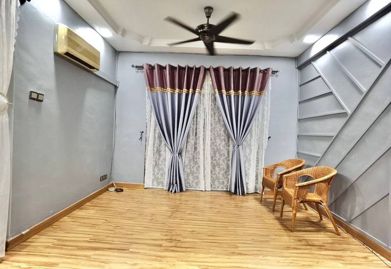 Tasik Heights Apartment