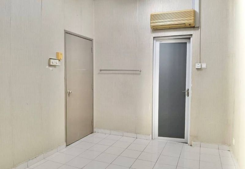 Tasik Heights Apartment