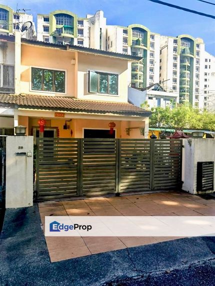 FACING OPEN END LOT FULLY RENOVATED Double Storey Terrace Taman Cempaka Ampang FOR SALE, Selangor, Ampang