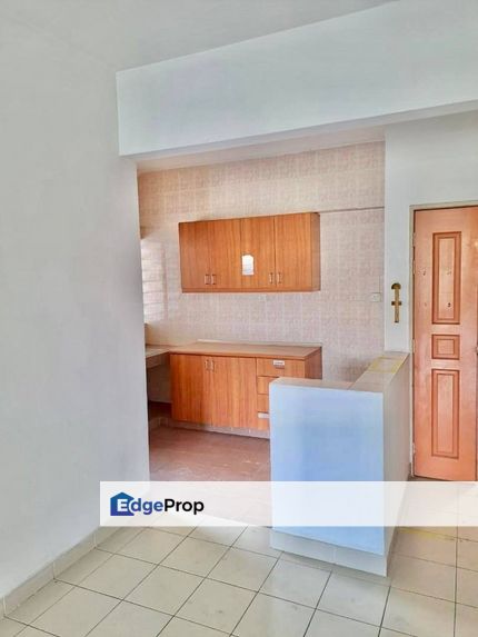 4 BEDROOMS Desaria Villa Condo Pulau Meranti Puchong Selangor FOR SALE, Selangor, Puchong South