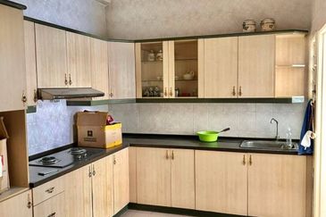 Putra Indah Condominium