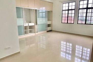 Putra Indah Condominium