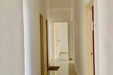 Putra Indah Condominium